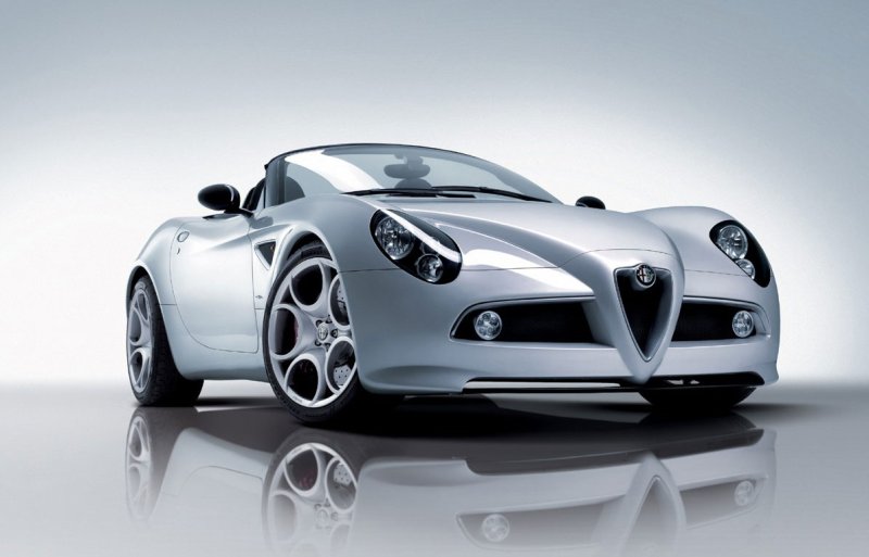 Zdjęcia auta Alfa Romeo 8C Spider 4.7 V8