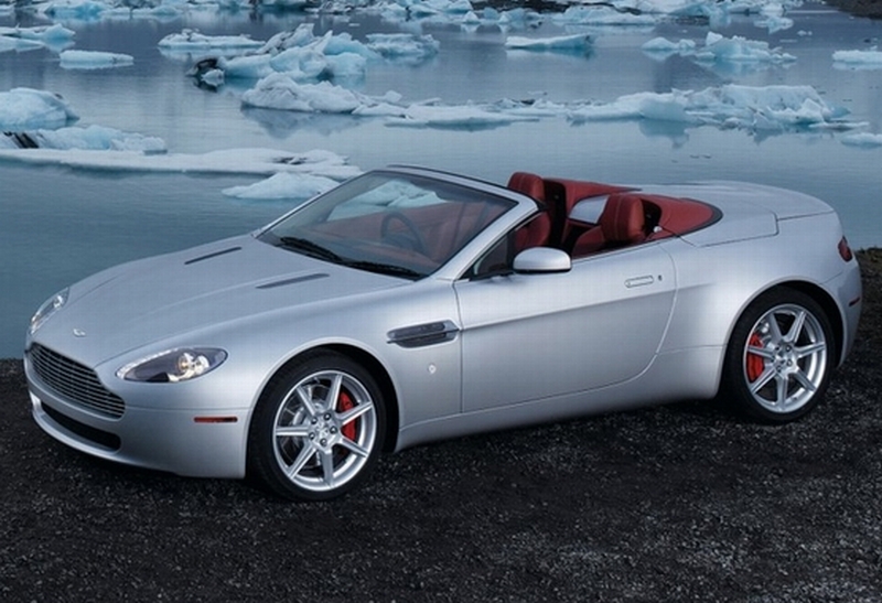 Zdjęcia auta Aston Martin Vantage Roadster 4.7 V8