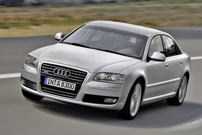 Zdjęcia auta Audi A8 (D3) 3.2 FSI Tiptronic quattro