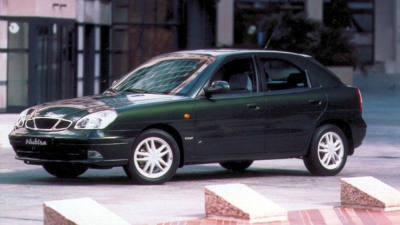 Zdjęcia auta Daewoo Nubira II 2.0 i 16V automat