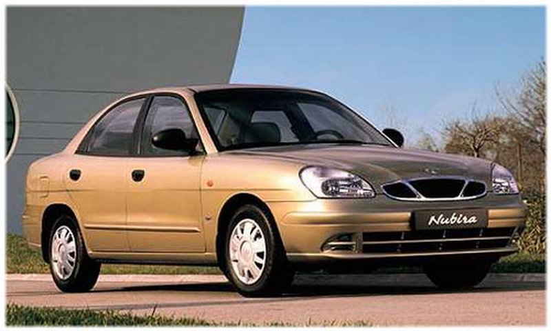 Zdjęcia auta Daewoo Nubira II 2.0 i 16V