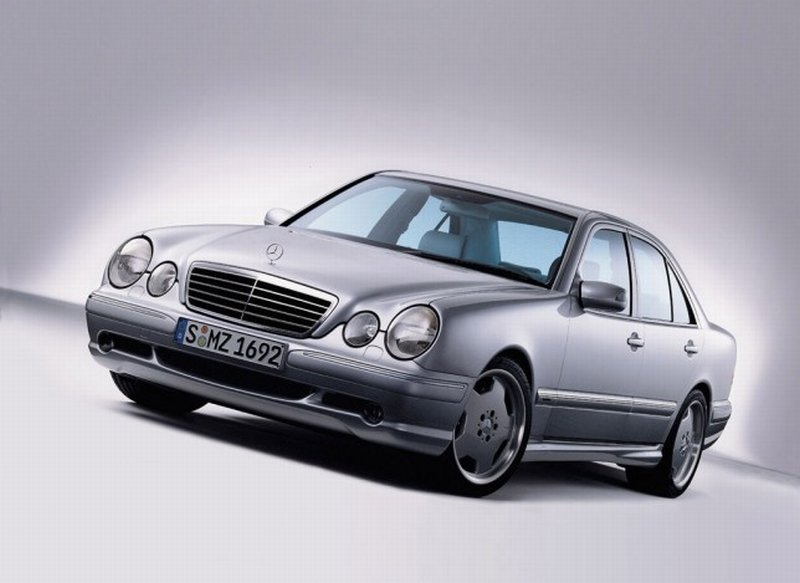 Zdjęcia auta Mercedes-Benz Klasa E (W210) 55 AMG Edycja 1999-2002