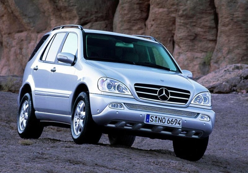 Zdjęcia auta Mercedes-Benz ML (W163) 55 AMG Edycja 1999-2001