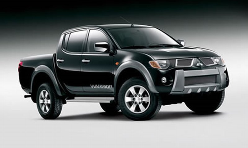 Zdjęcia auta Mitsubishi L200 IV 2.5 DI-D DPF Double Cab 2WD