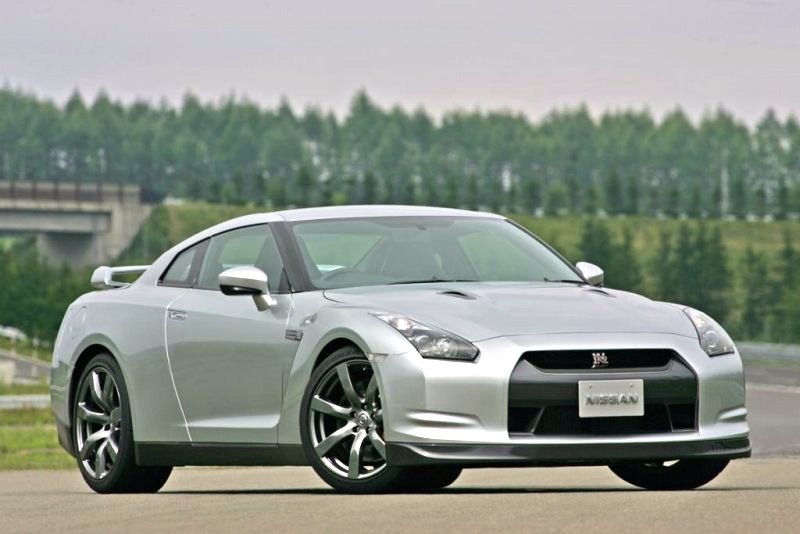 Zdjęcia auta Nissan GT-R (R35) 3.8 V6 Twin Turbo