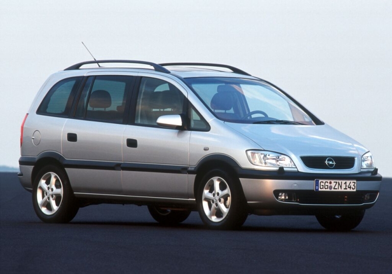 Zdjęcia auta Opel Zafira (A) 1.8 ECOTEC automat