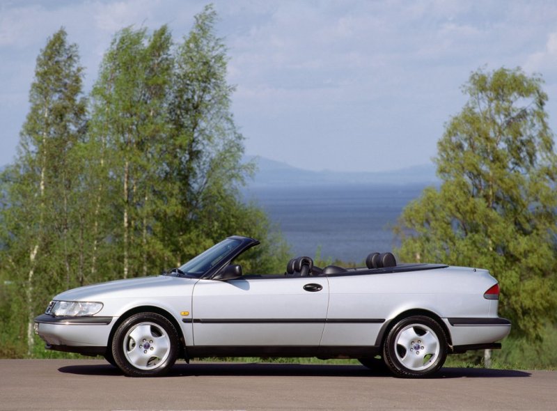 Zdjęcia auta Saab 900 Cabriolet 2.0 Turbo