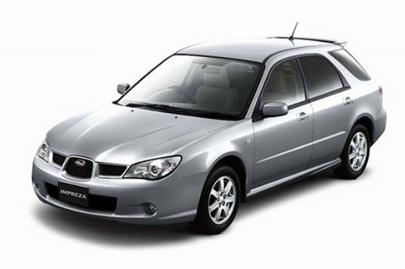 Zdjęcia auta Subaru Impreza II (GD) 2.0 R automat