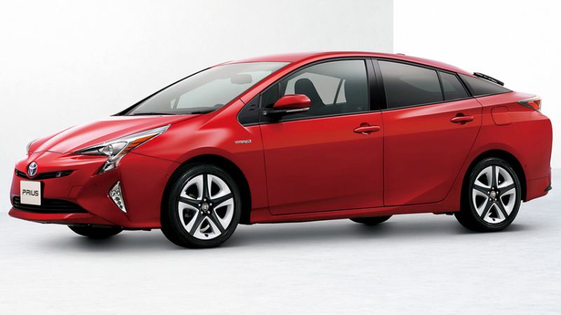 Zdjęcia auta Toyota Prius IV 1.8 16V VVT-i Hybrid-Synergy-Drive (HSD) E-CVT